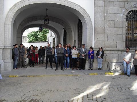 Concentracion en la puerta del Ayuntamiento de Pozoblanco